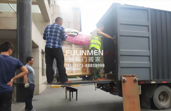 在杭州地區(qū)與搬家簽合同需注意以下內容！